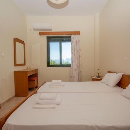 Xenios Zeus Apartments Kissamos Exterior photo